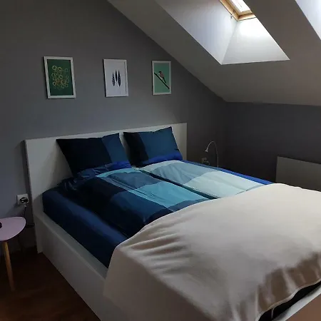 Διαμέρισμα Cozy One Bedroom Near Gondola